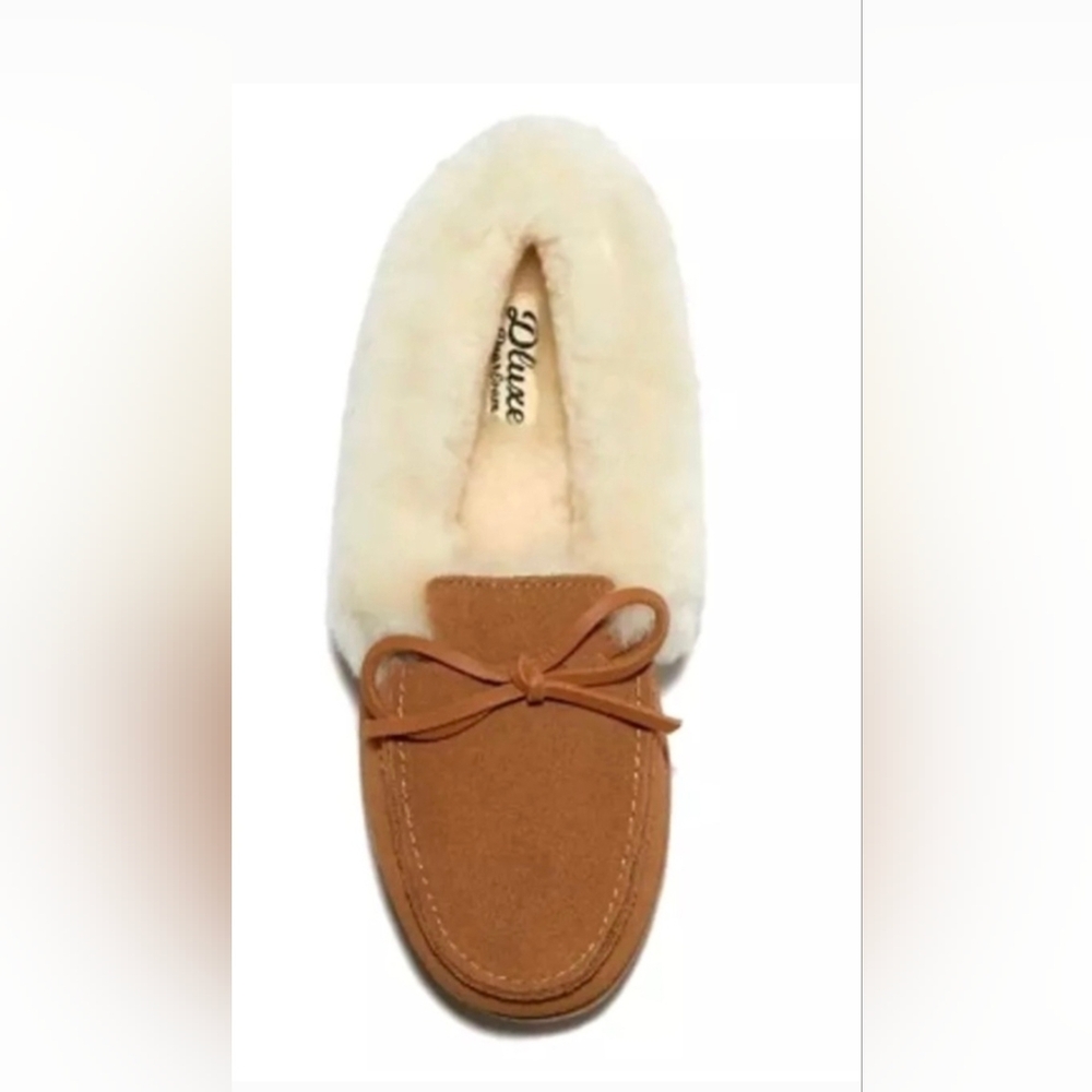 Dluxe by Dearfoams Women's Shearling Moc with Fur Casing Slippers - Chestnut